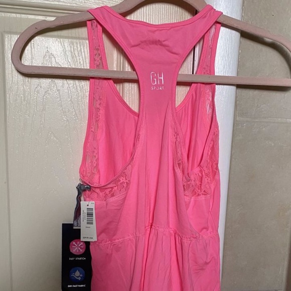 Gilly Hicks Work Out Tank Top - Picture 3 of 5